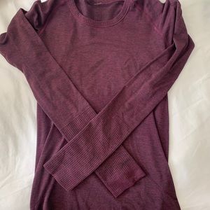 Lululemon Swiftly Tech Long Sleeve size 6